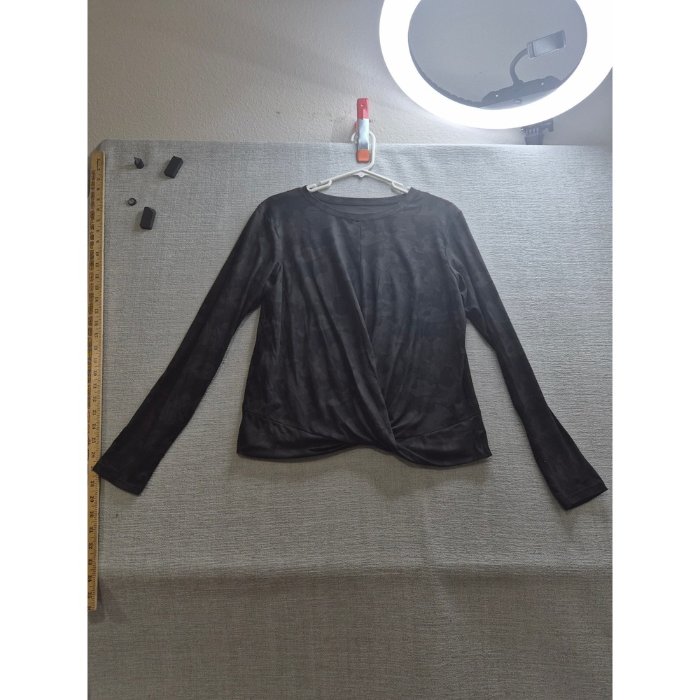Legend Activewear Blouse Top Womens Large Black Gray Camouflage Knotted Front